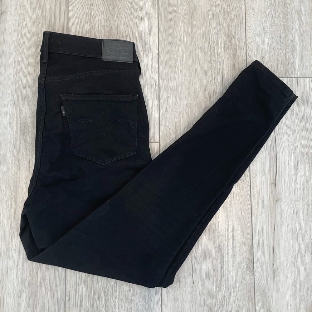 Levi's Women's Skinny Jeans - Black